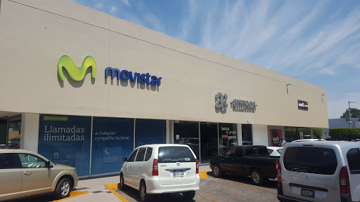 Movistar Plaza Zapotlán, Av Gobernador Alberto Cardenas Jiménez 565, Centro, 49000 Cd Guzman, Jal., México, Tienda de celulares | JAL