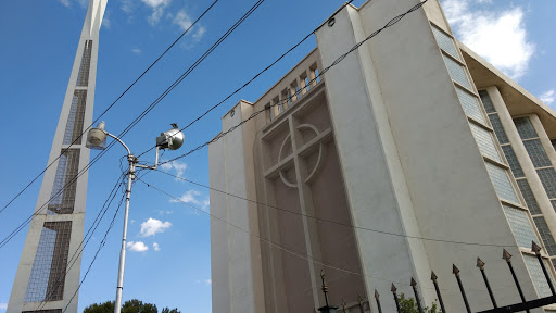 Parroquia de Cristo Rey, Av. 3era y Calle 1era Oriente, Centro, 33000 Delicias, Chih., México, Iglesia cristiana | CHIH