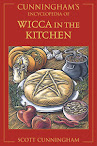 Cunningham Encyclopedia Of Wicca In The Kitchen