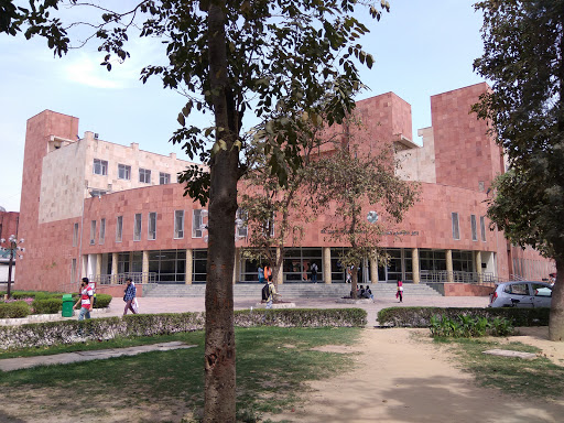 Doctor Zakir Husain Library, Maulana Mohammad Ali Jauhar Marg, Jamia Millia Islamia, Jamia Nagar, Okhla, New Delhi, Delhi 110025, India, Library, state UP