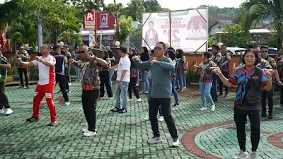 Bupati FDW Olahraga Bersama di Kantor PN Amurang