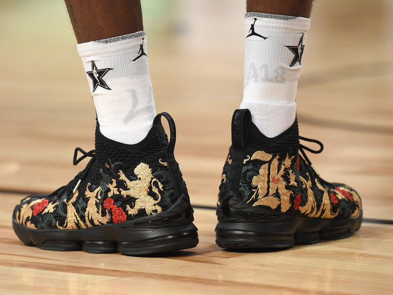 lebron james flower shoes