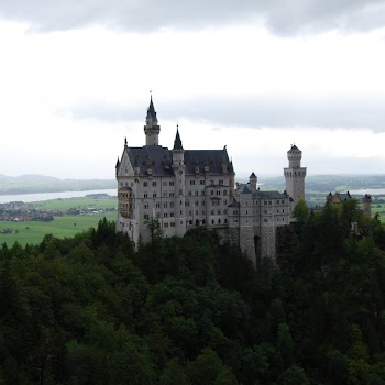 NEUSCHWANSTEIN 08-08-2011 12-28-59.JPG