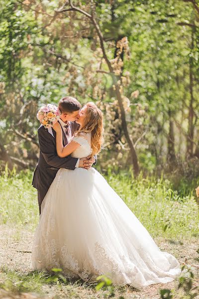 Wedding photographer Anzhela Abdullina (abdullinaphoto). Photo of 29 June 2018