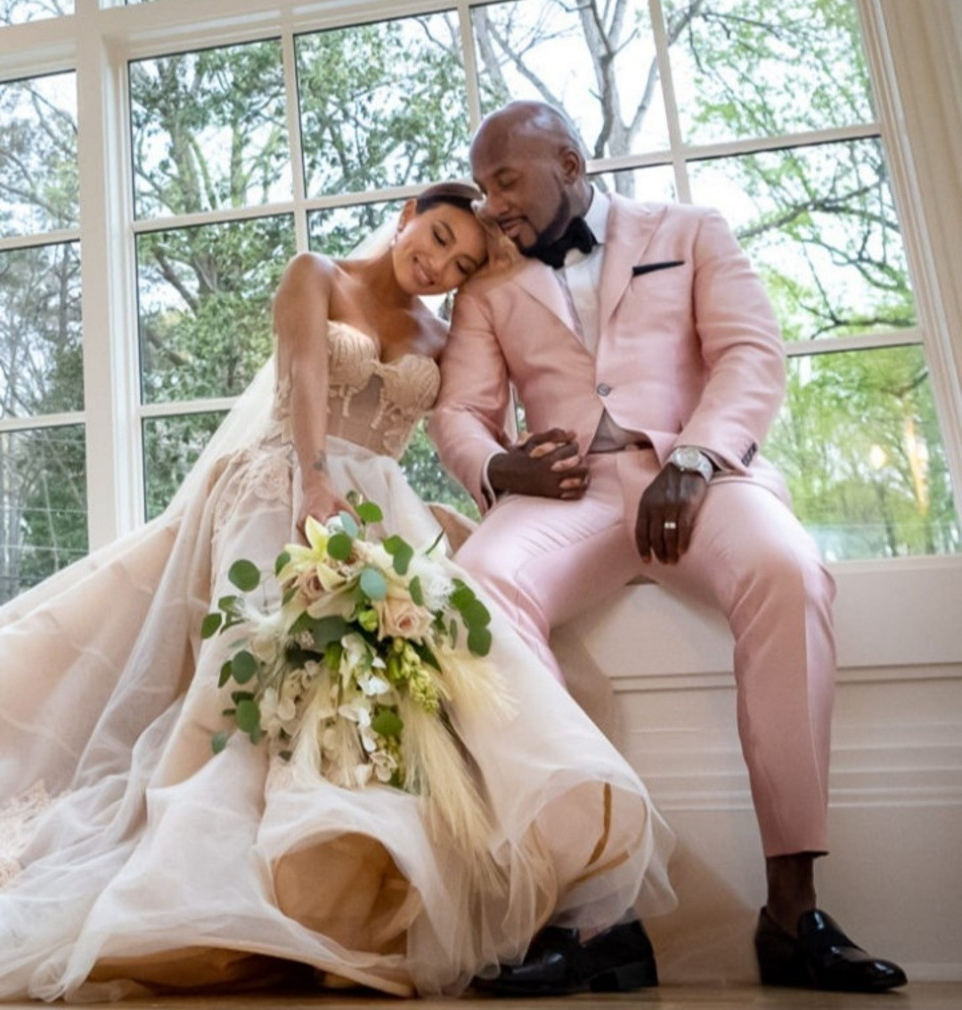 Jeannie Mai and Jeezy get married one year after their engagement (photos)