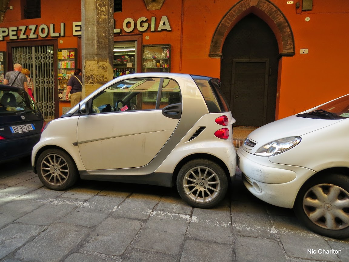 IMAGE: https://lh3.googleusercontent.com/-Yyz9_WHdJso/VDLOG1Un2XI/AAAAAAAAY8I/eFOUwG3fRvk/s1152-Ic42/IMG_4166.JPG