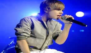 Justin Bieber lidera ranking de los peores artista de la historia