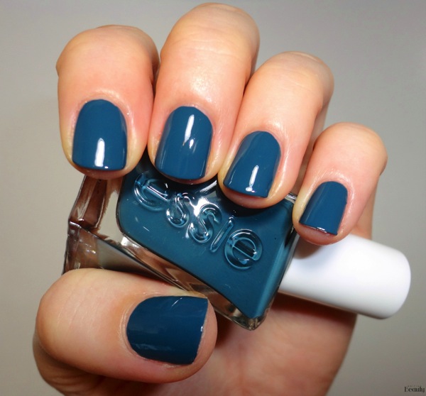 Essie Gel Couture Off Duty Style Swatch