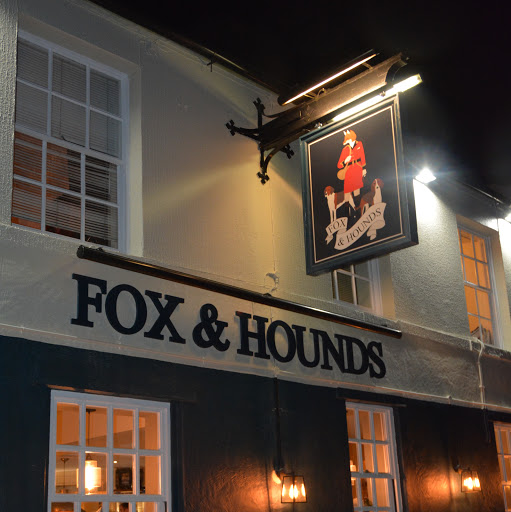 Fox & Hounds logo