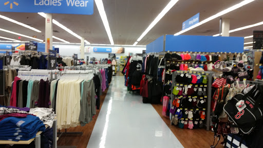 Discount Store «Walmart», reviews and photos, 740 Middle St, Weymouth, MA 02188, USA