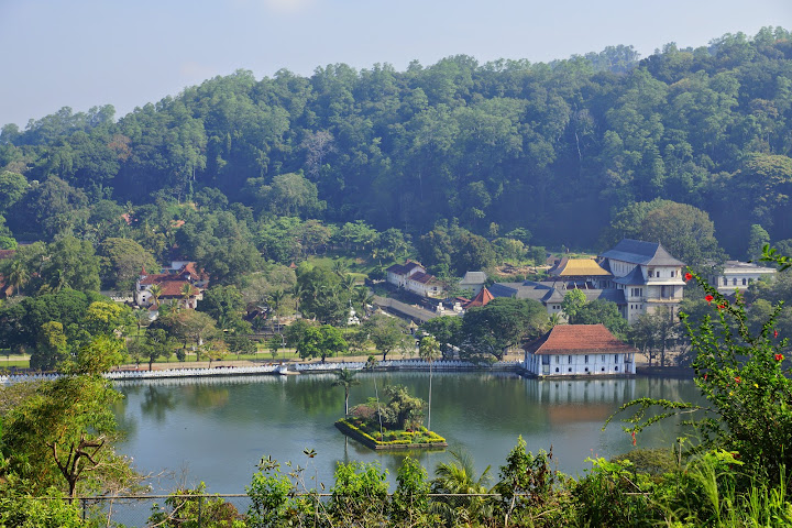 Шри-Ланка: на машине 1 100 км,  фото без комментариев, март-апрель 2013г.