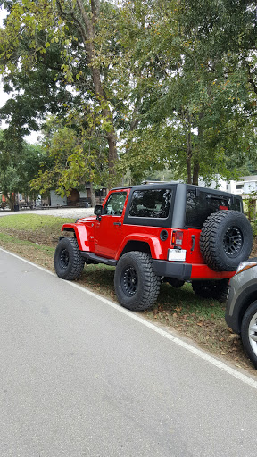 Truck Accessories Store «4 Wheel Parts Performance Center», reviews and photos, 2119 Cypress Creek Pkwy, Houston, TX 77090, USA