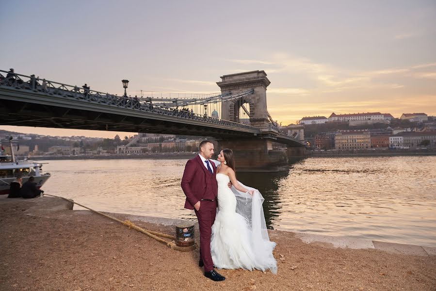 Wedding photographer Nicolaie Costel (nicolaiecostel). Photo of 28 August 2019