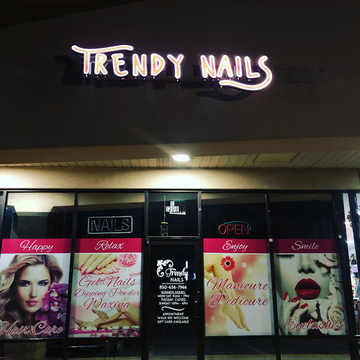 Trendy Nails logo