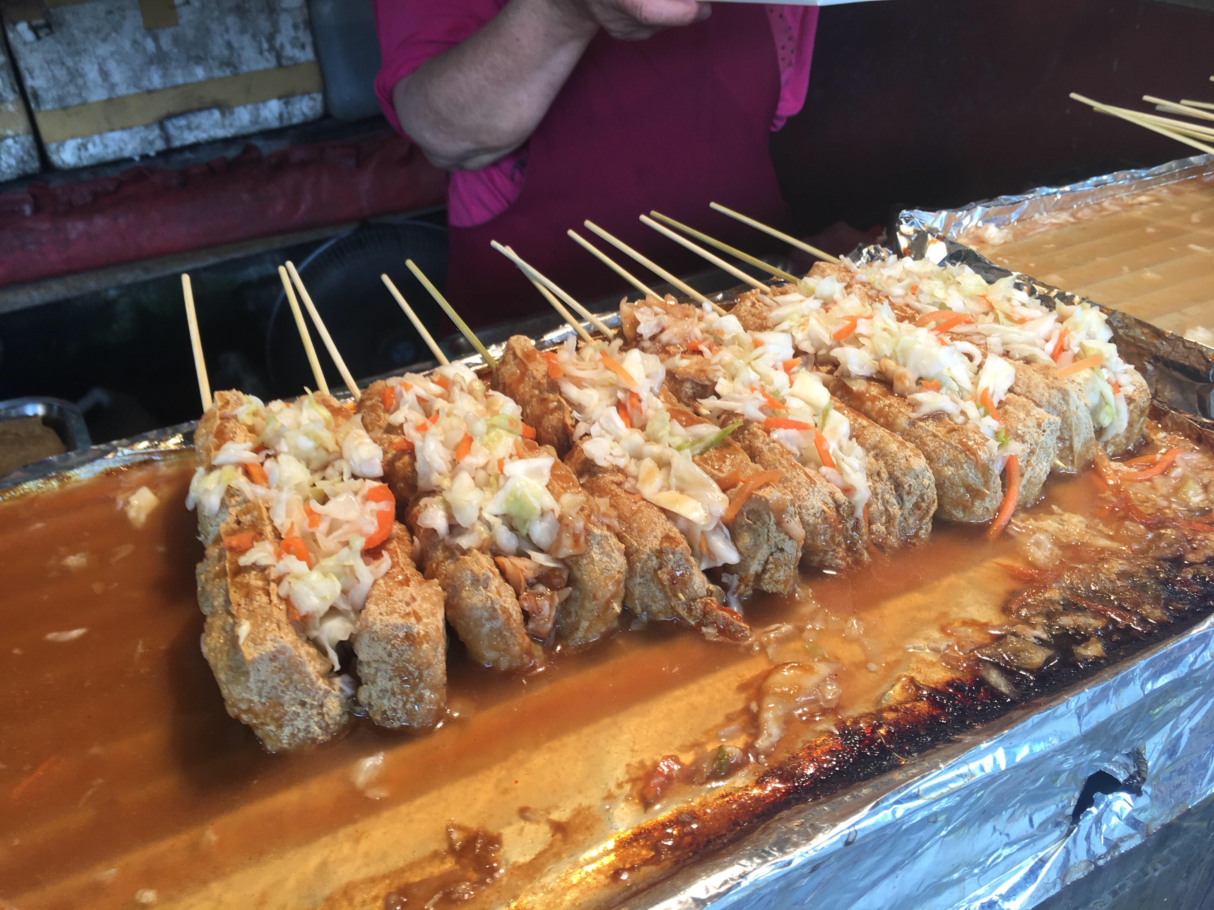 grilled stinky tofu neiwan old street