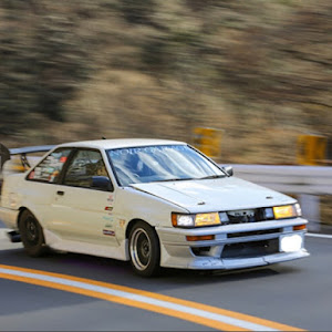 カローラレビン AE86