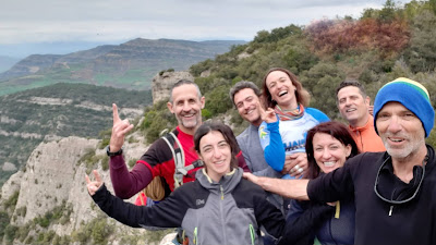 Foto de cumbre con palo selfie