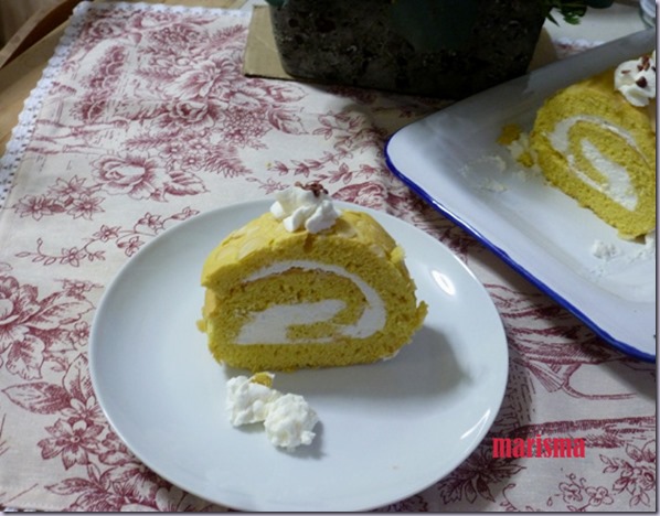 brazo de gitano relleno de nata,racion copia