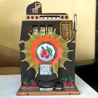 Bursting Cherry Mills Novelty Co. Slot Machine