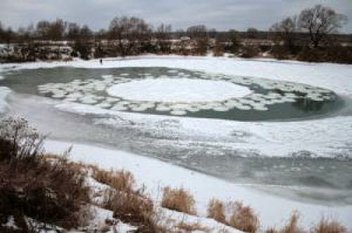 Ice Circles Discovered In Russia