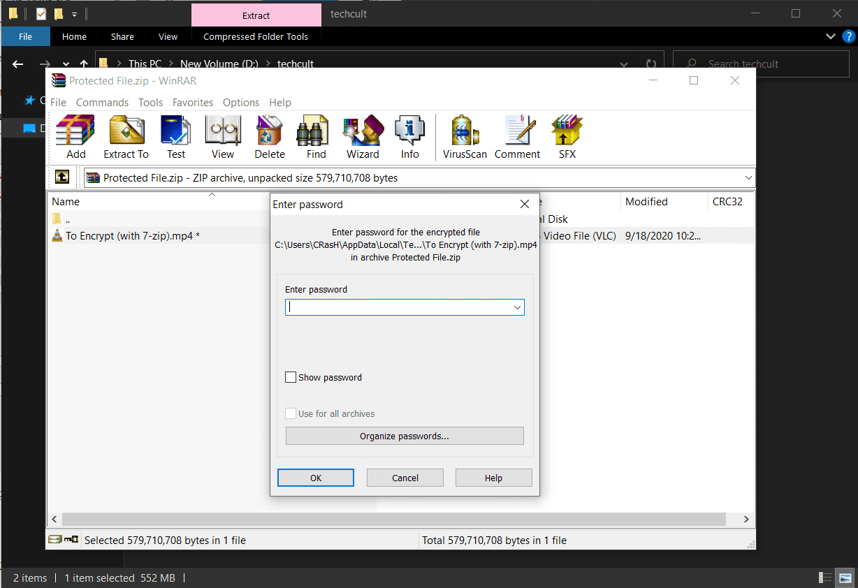 Il completamento del processo di crittografia potrebbe richiedere un paio di minuti a seconda delle dimensioni del file e il file .zip protetto da password verrà visualizzato nella stessa posizione del file originale.  Il file zip può essere aperto da chiunque ma per estrarne il contenuto e quindi, per visualizzarlo, sarà necessaria la password quindi impostarne una forte.  software di crittografia delle cartelle