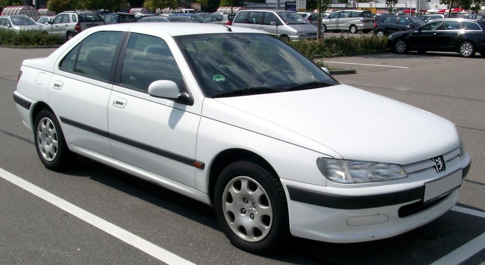 파일:external/upload.wikimedia.org/Peugeot_406_front_20080730.jpg