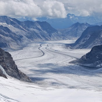 JUNGFRAUJOCH 04-08-2011 14-18-53.JPG