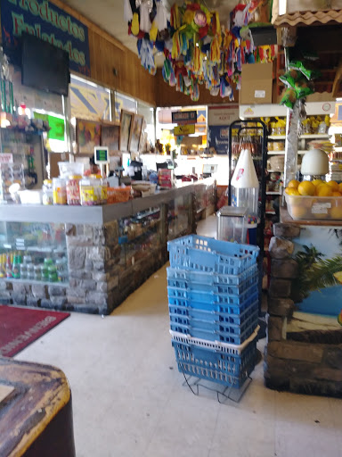 Grocery Store «Azteca De Oro Market», reviews and photos, 499 State St, Clearfield, UT 84015, USA