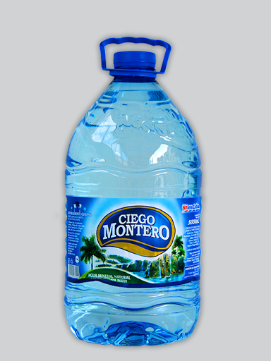 Producto: Agua natural embotellada, 6 litros.