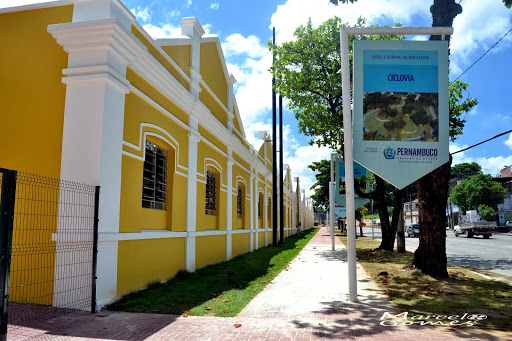 Escola Técnica Estadual Miguel Batista, Av. Norte Miguel Arraes de Alencar, 7487 - Apipucos, Recife - PE, 52071-470, Brasil, Escola, estado Pernambuco