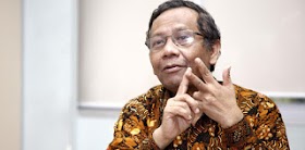 Dituding Main "Cilukba", Mahfud MD: Akrobat Hukum Djoko Tjandra Sudah Dimulai 2009!