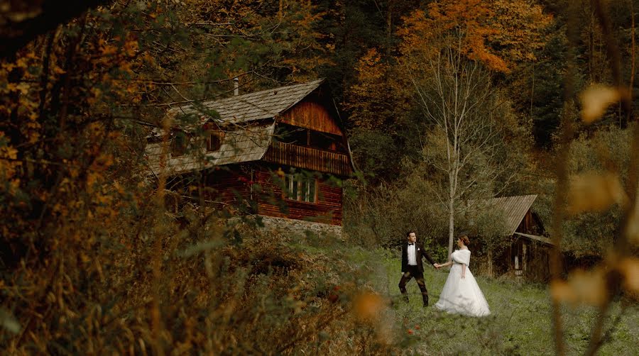 Fotografo di matrimoni Kovacs Levente (klpictures). Foto del 23 ottobre 2022