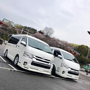 ハイエースバン