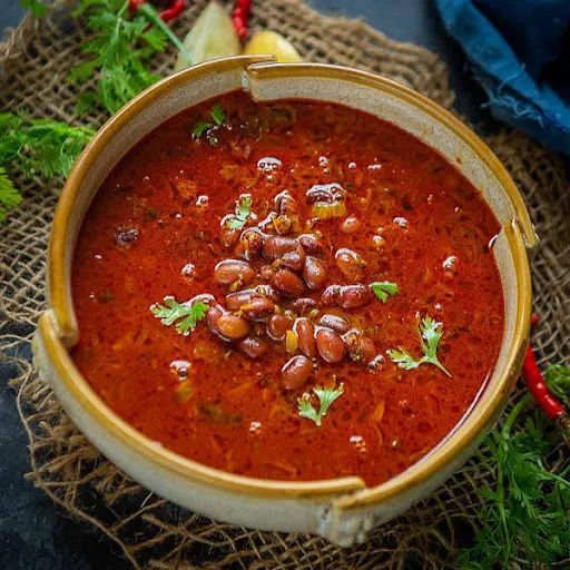 Mini Rajma Thali