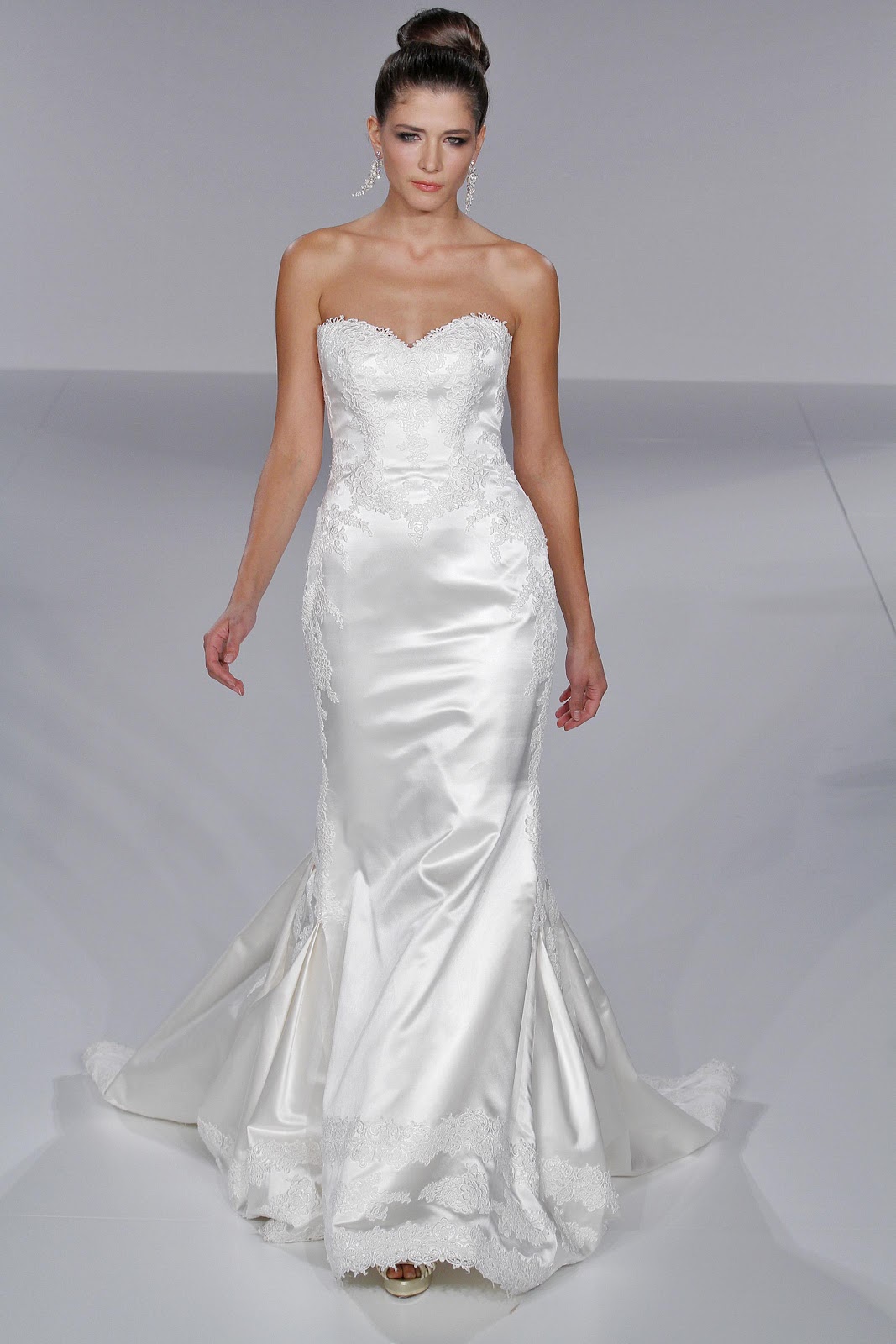 BRIDAL Fall 2010 New York,