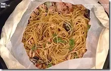 Spaghetti alla pescatora in cartoccio