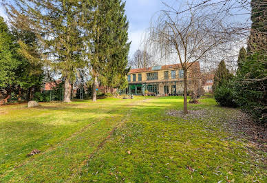 Maison avec jardin et terrasse 2