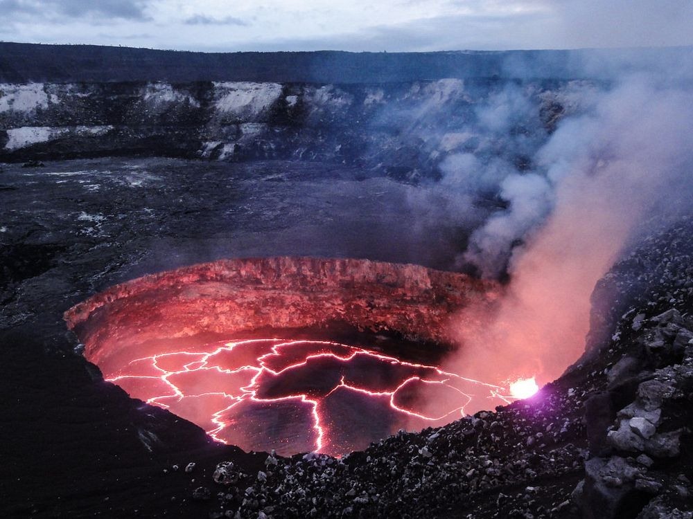 lava-lake-kilauea-2