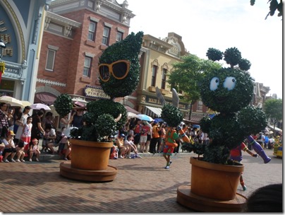 HK Disneyland Resort - Summer Parade 2010