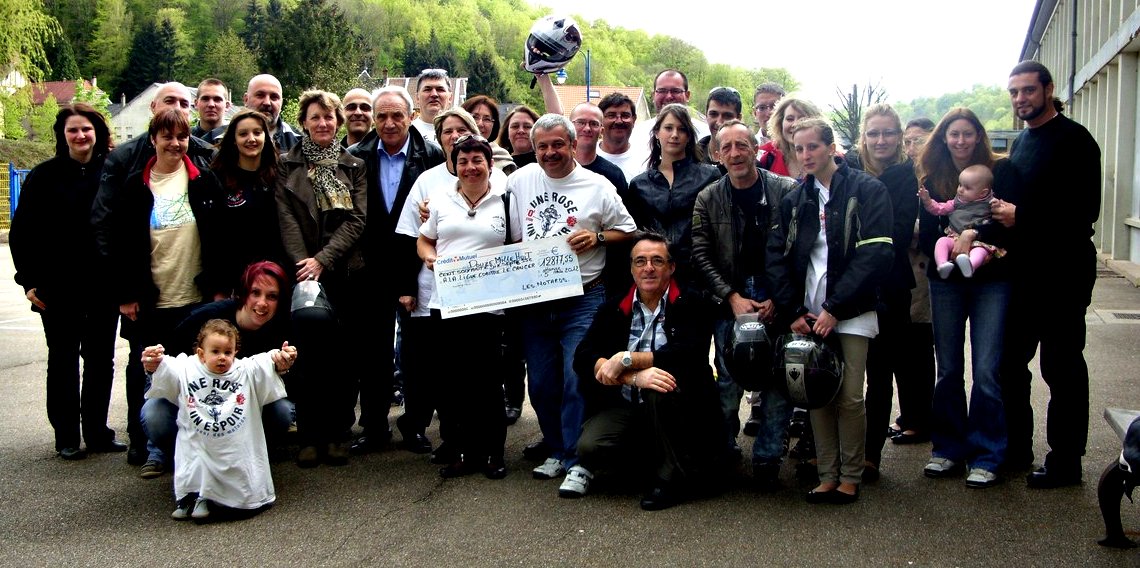 REMISE DU CHEQUE A LA LIGUE SDC15450