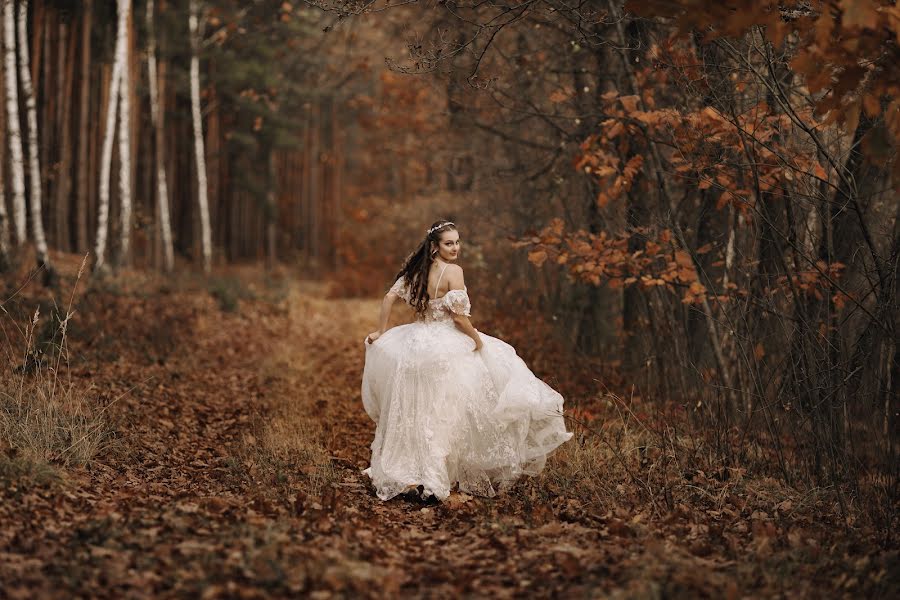 Fotógrafo de casamento Krzysia Kowerczuk (krfoto). Foto de 29 de outubro 2022