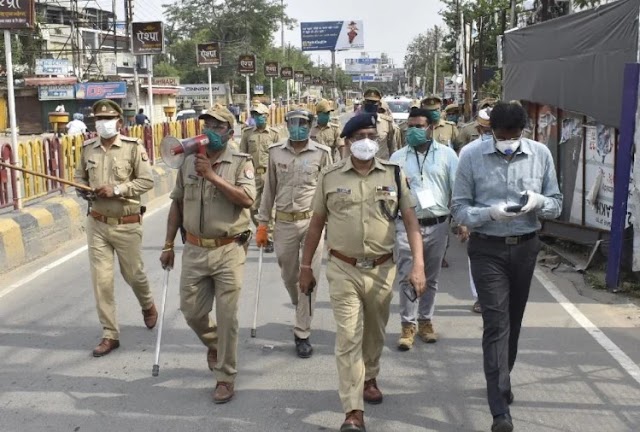 गोरखपुर डीएम का सख्त आदेश, कोई नई छूट नहीं, नियम तोड़ा तो जाएंगे जेल