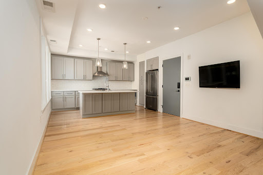 Apartment 4