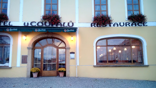 Hotel A Restaurace U Coufalů