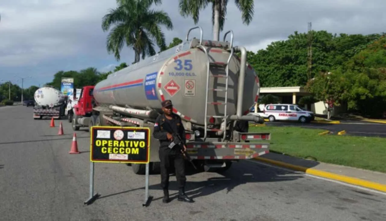 CECCOM inspeccionó mas de ochenta camiones en los cinco principales peaje de la ciudad de Santo Domingo durante la Semana Santa 