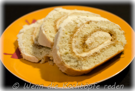  Biskuitrolle mit Salzbutter-Karamellcreme.JPG