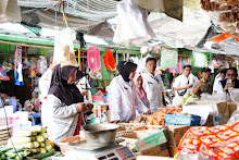 Wakil Bupati Sidoarjo Sidak Pasar Porong, Pastikan Ketersediaan Bahan Pokok Selama Ramadhan