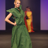  – presentace nastavení 1 sec. ZIMA -PRINCEZNY finále Top Styl Designer 2006 UNIVERSE VERSE UNI -střih bezezbytku - společenský oděv