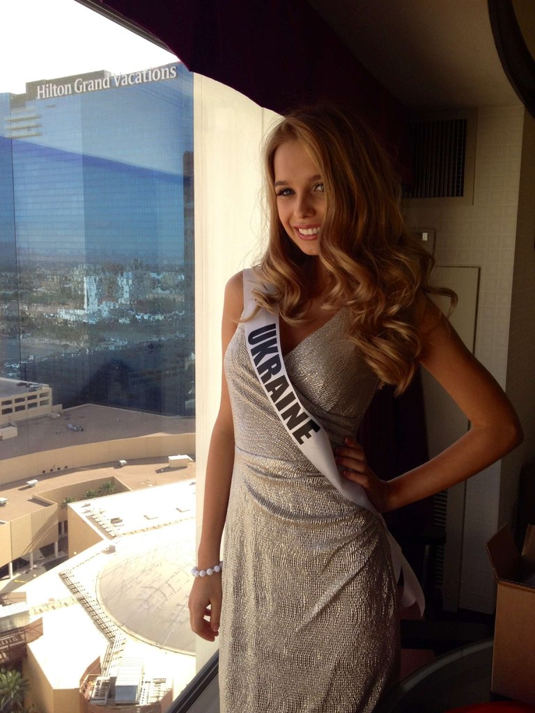 MISS UNIVERSE 2012 COVERAGE - AFTER THE PRELIMINARIES (The Heat is On!) - Page 9 Interstitial