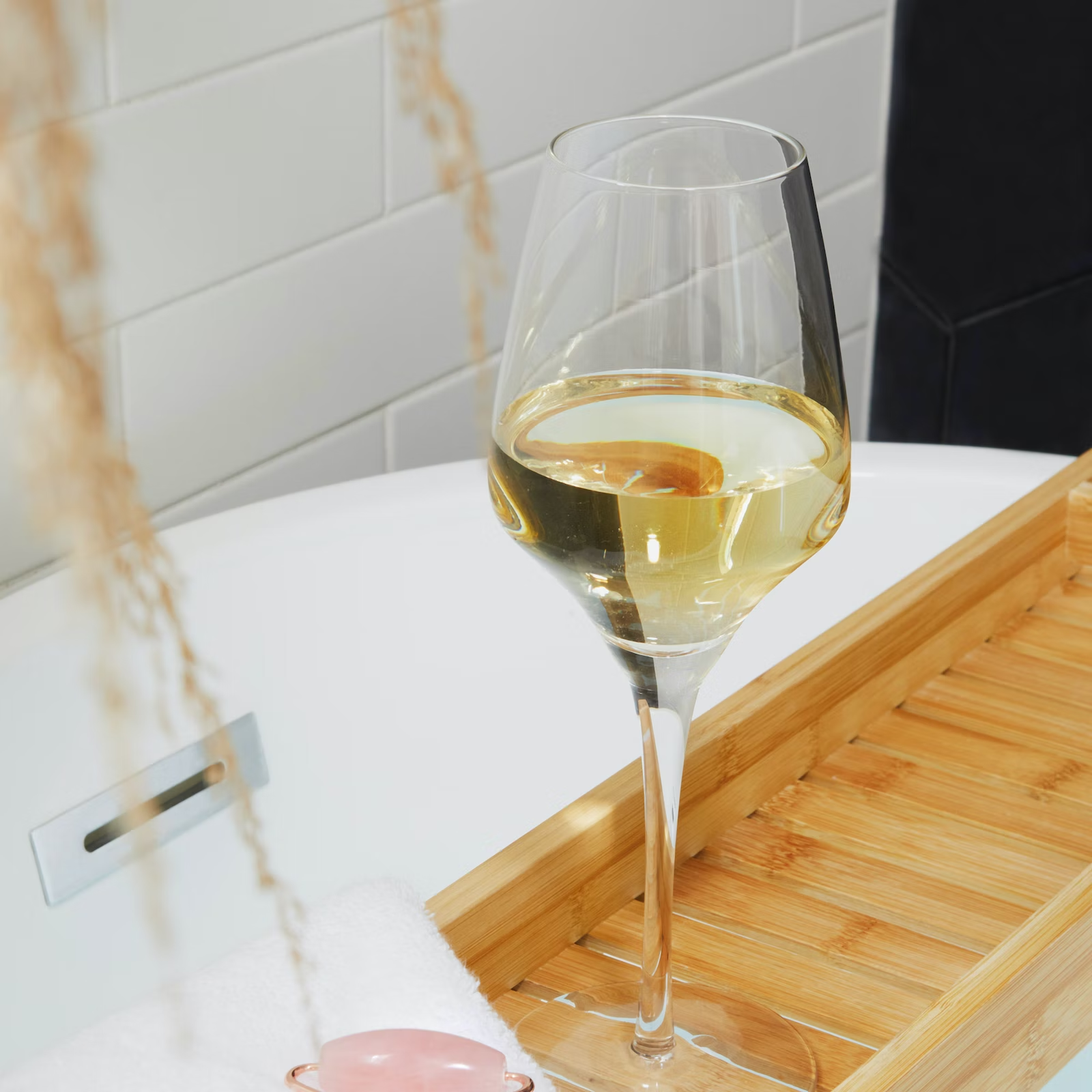 The Types of Drinking Glasses You Need in Your Kitchen - The Home